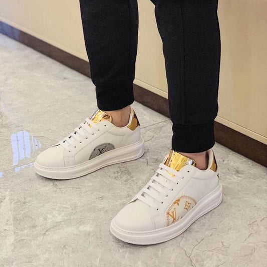 LU Sneakers Gold