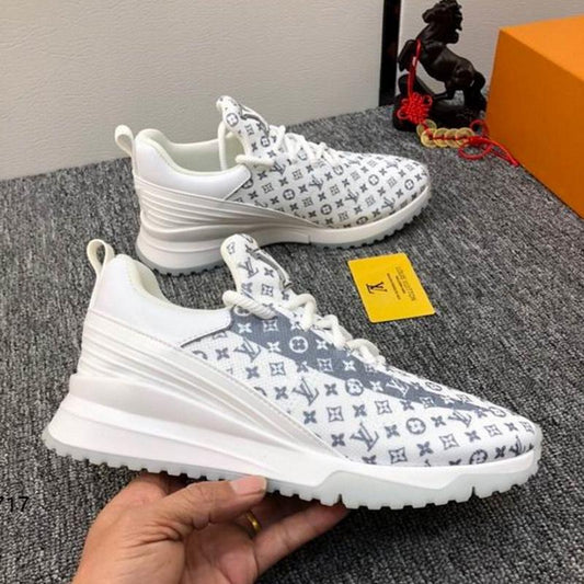 LU Sneakers White