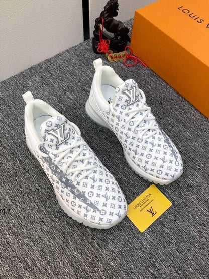 LU Sneakers White