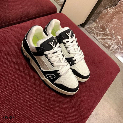 LU Sneakers Black White