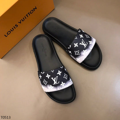 LU  Slippers
