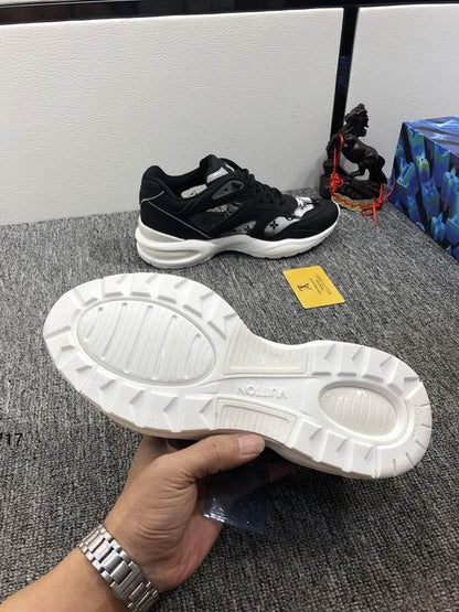 LU Sneakers White