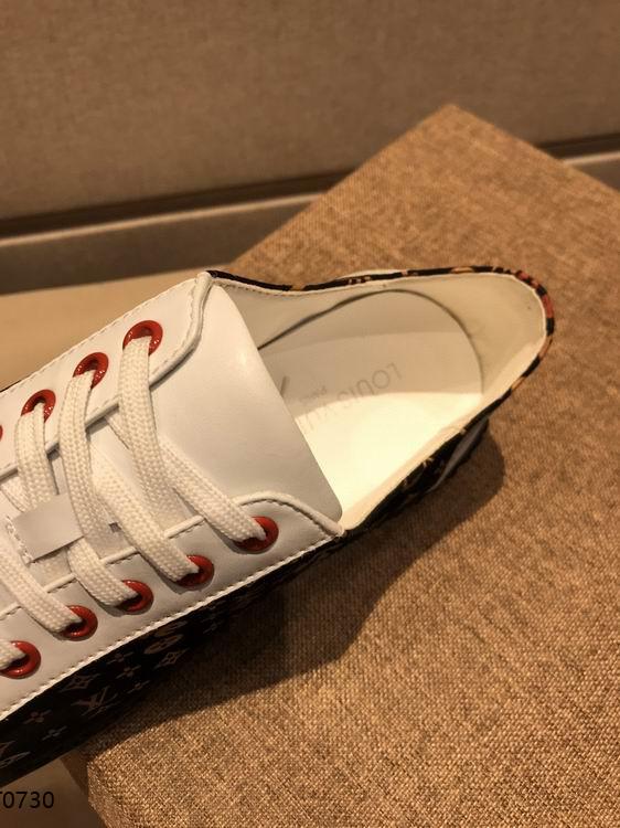 LU Sneakers Supre