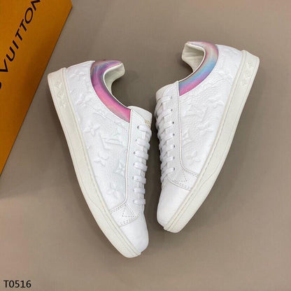 LU Sneakers