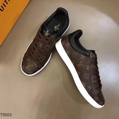 LU Sneakers