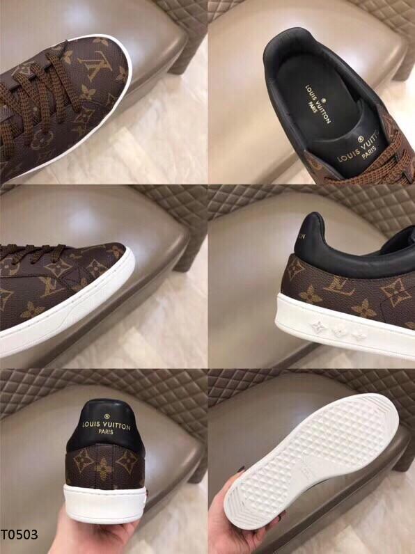 LU Sneakers