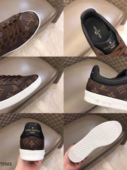 LU Sneakers