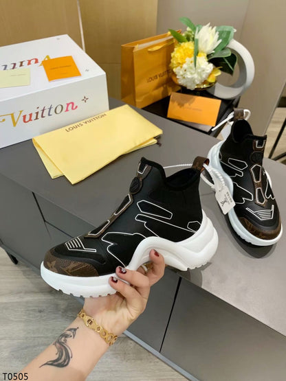 LU Sneakers Arch