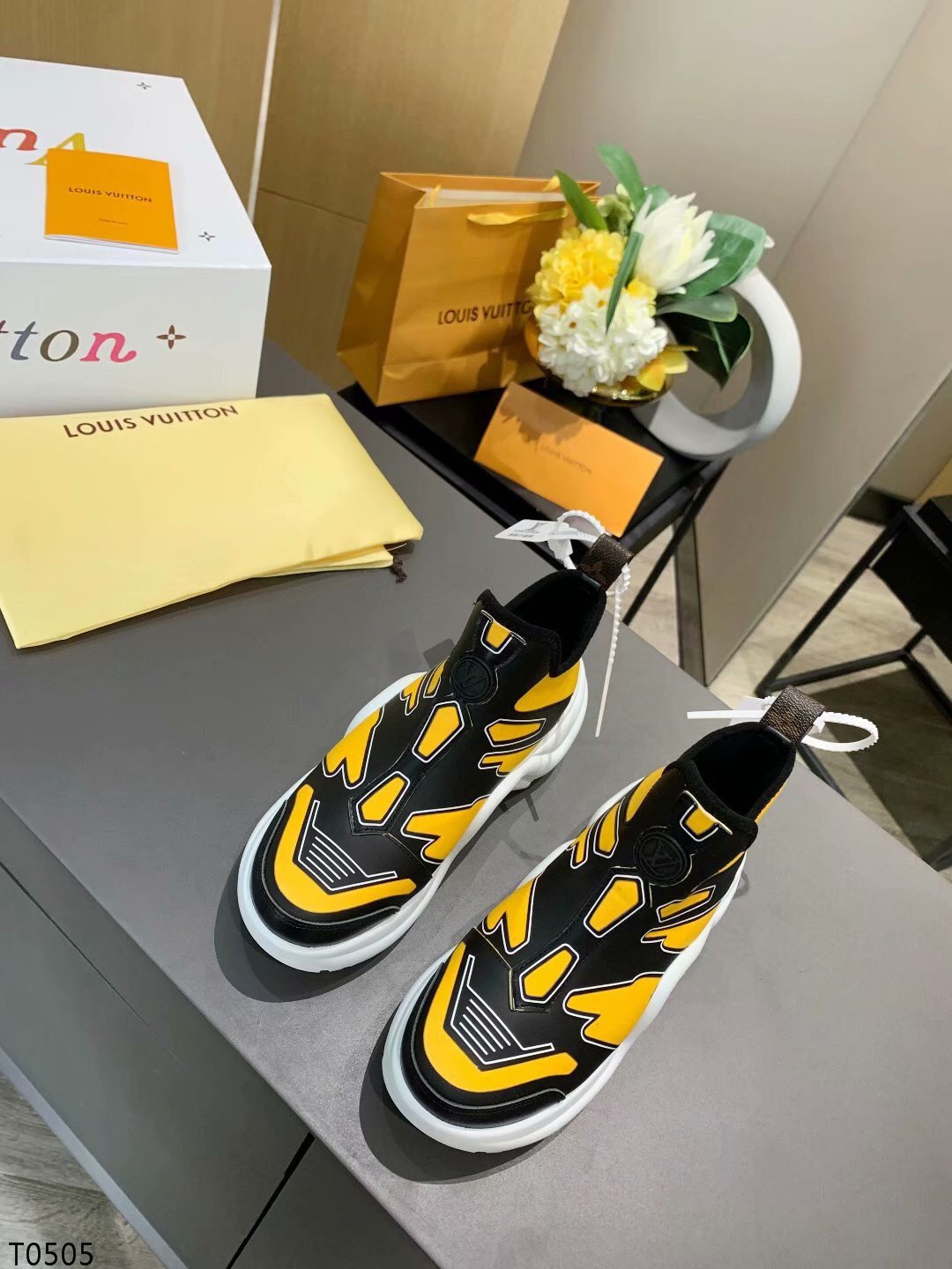 LU Sneakers Arch Yellow