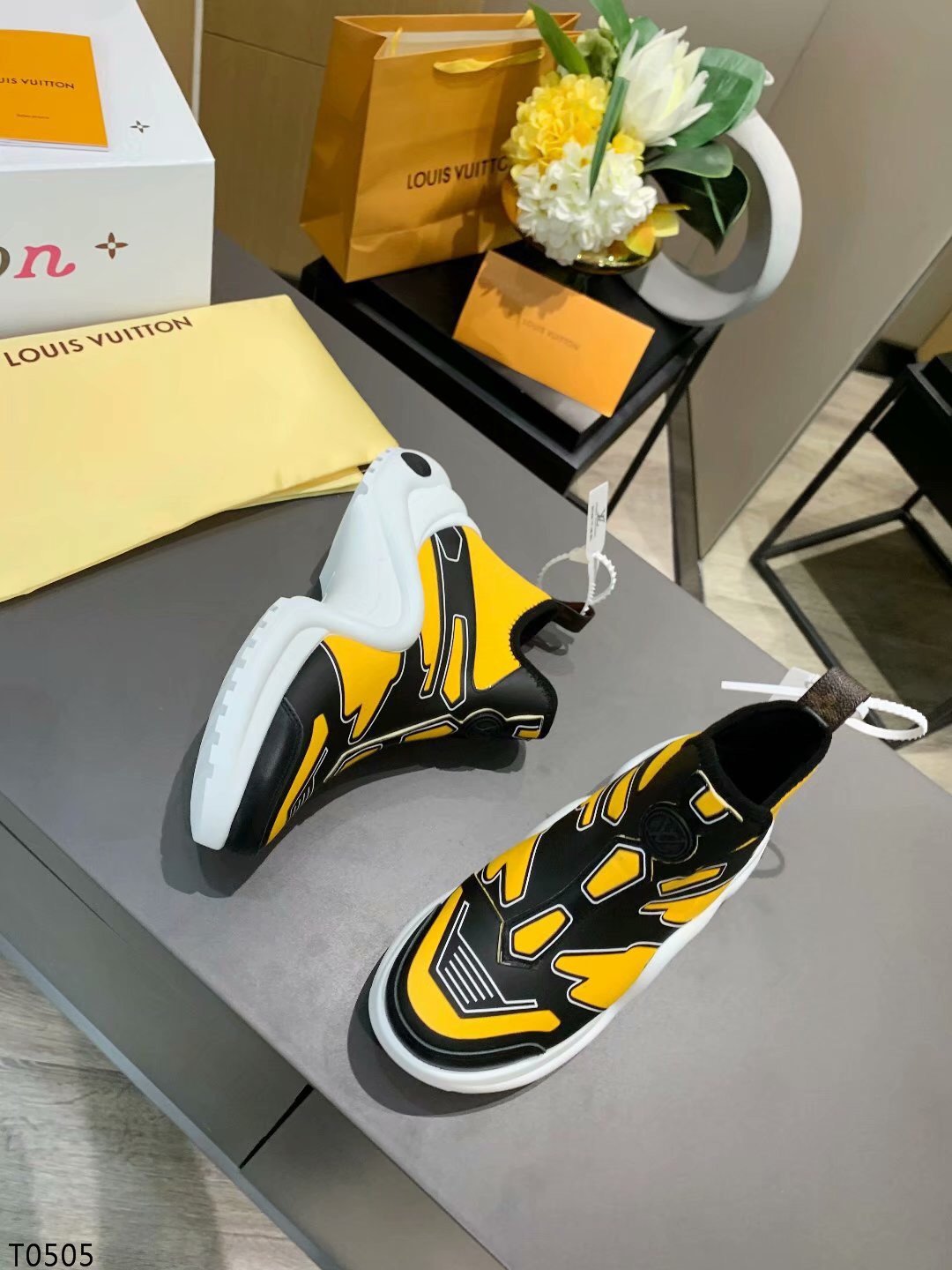 LU Sneakers Arch Yellow