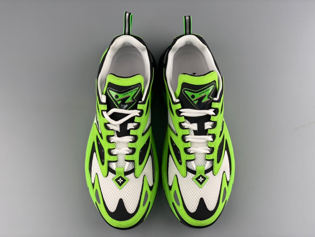 LU  Sneakers Runner