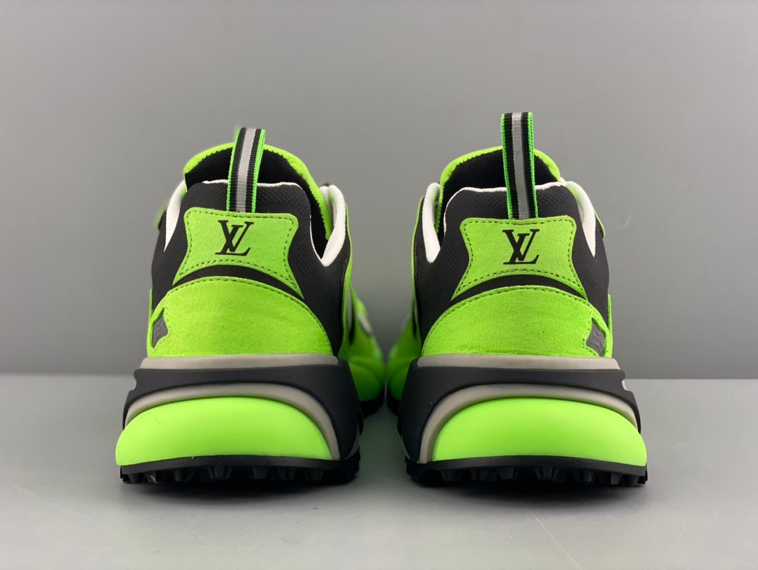 LU  Sneakers Runner