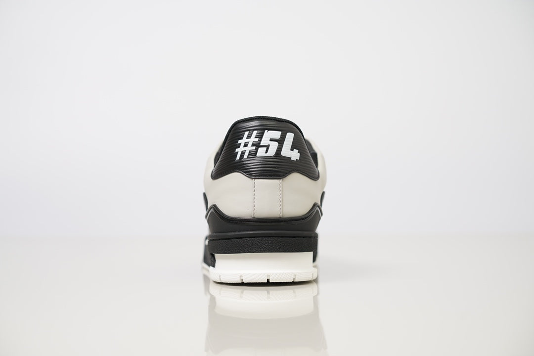 LU Sneakers Runner 3 Color 's