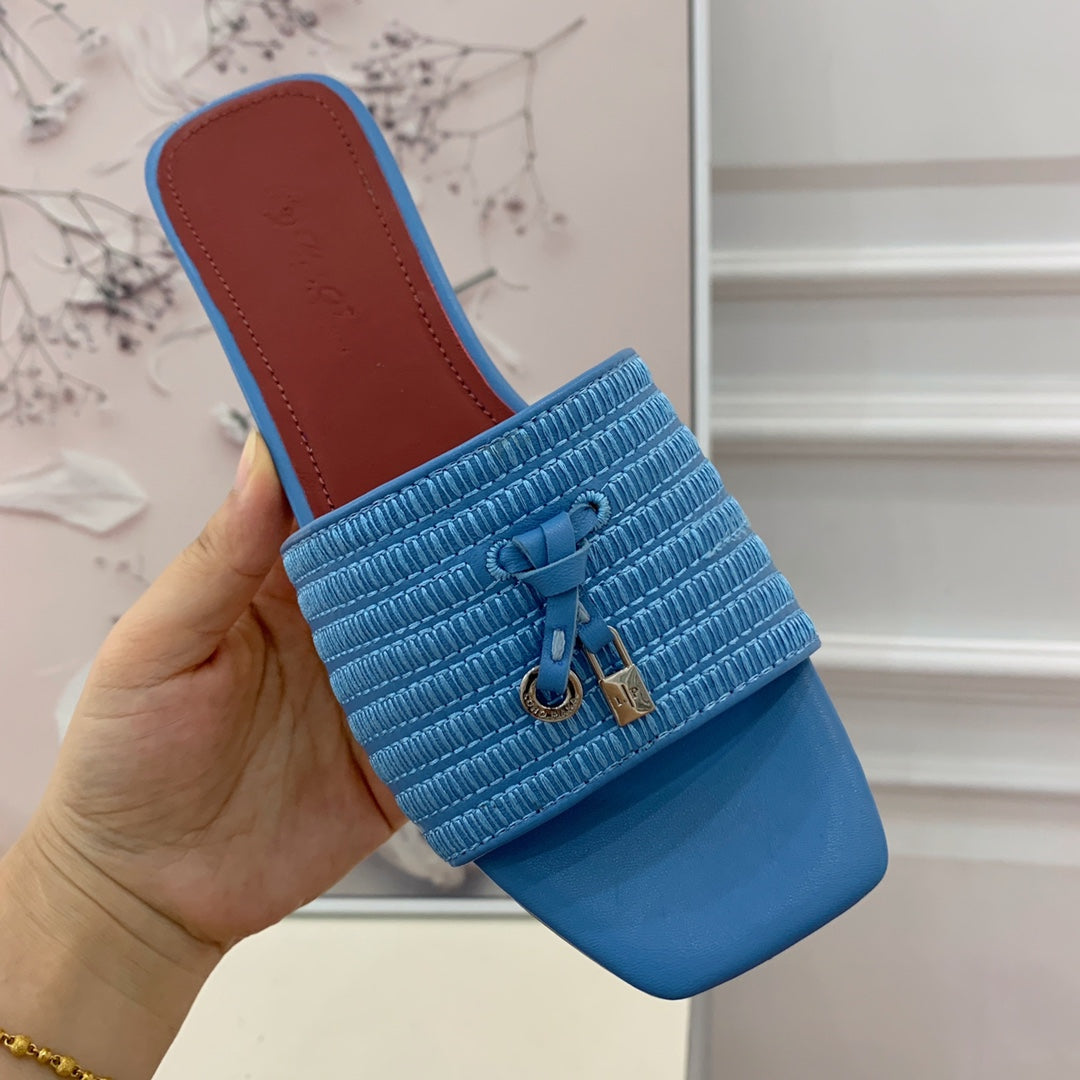 L0RA PIANO   Slippers  2 Color's