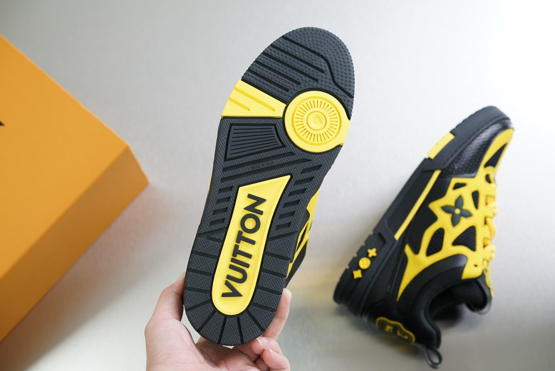 LU Runner Sneakers  4 Color 's