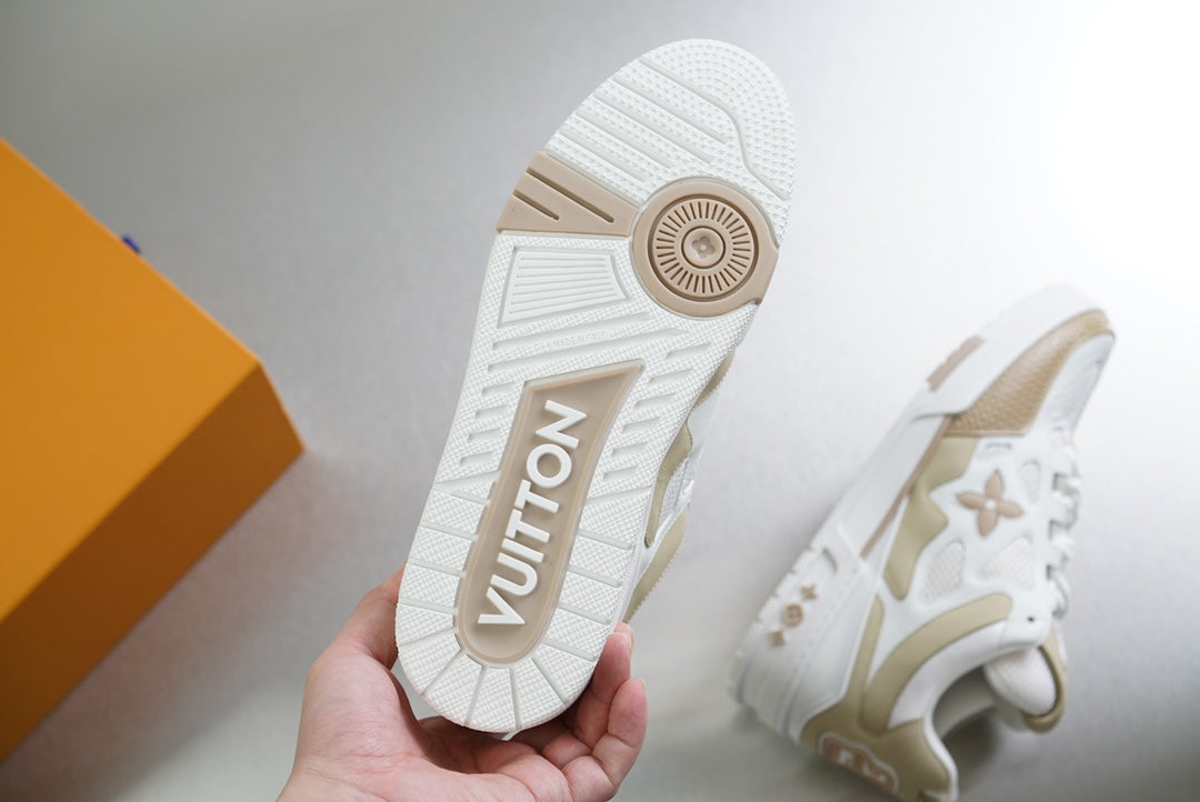 LU Runner Sneakers  4 Color 's