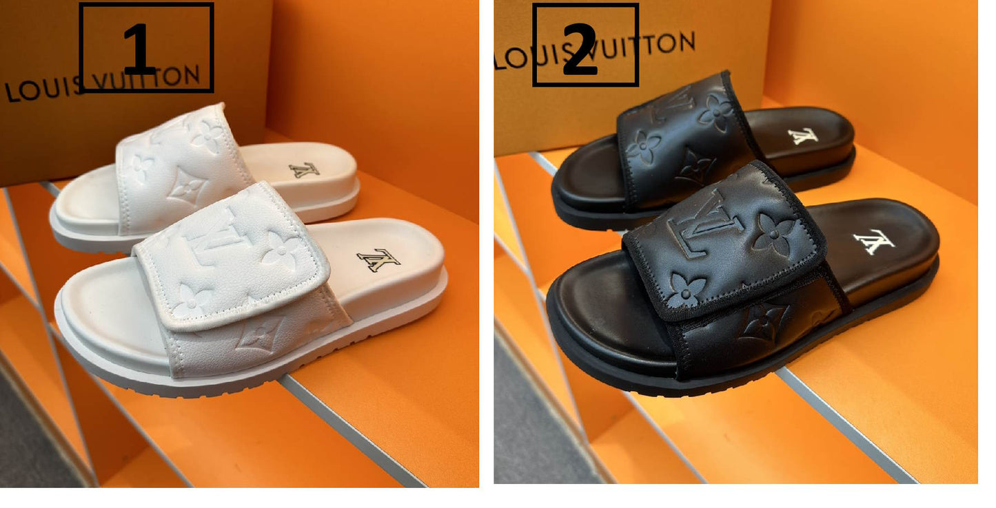 LU Slippers  2 Color 's