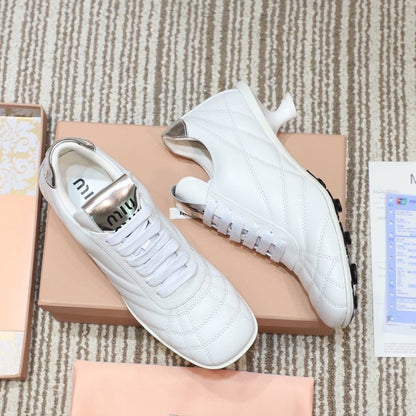 PRD Sneakers  MID HEELS  2 Color 's