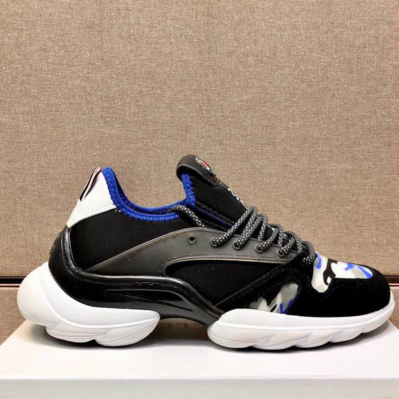 MONCR Sneakers Run Away Black