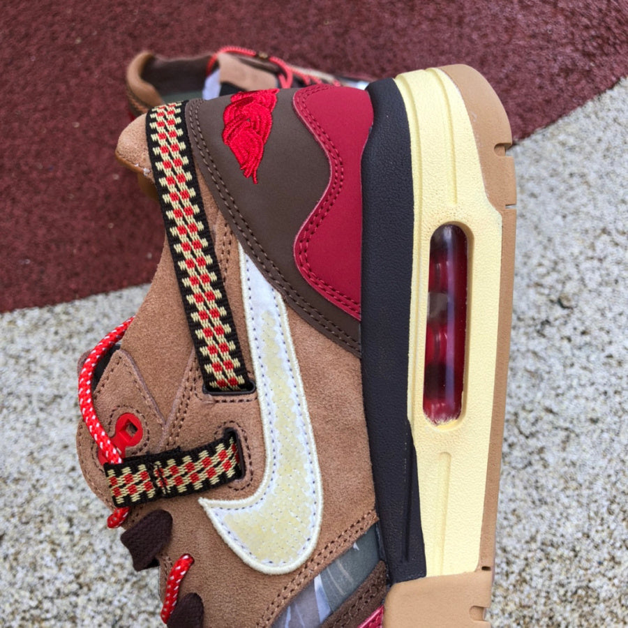 N*ke Travis Hot Clot x Nike Air Max 1 K.O.D  Sneakers 46