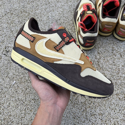 N*KE Max 1  Sneakers Travis Scott 46