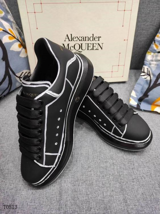 M*queen Sneakers Black