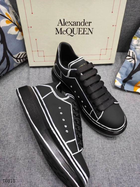 M*queen Sneakers Black