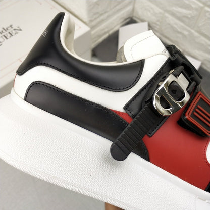 M*queen  Sneakers White