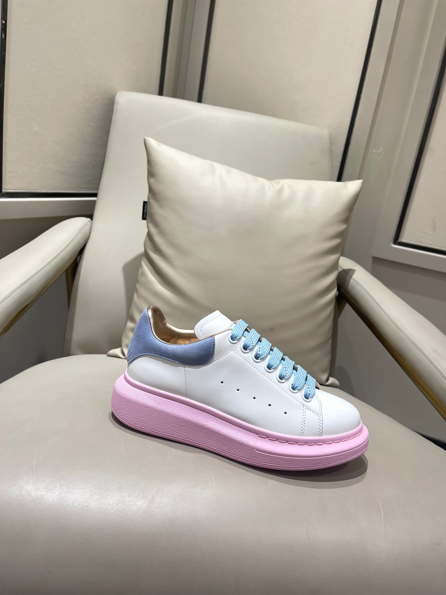 M*QUEEN  Sneakers Pink
