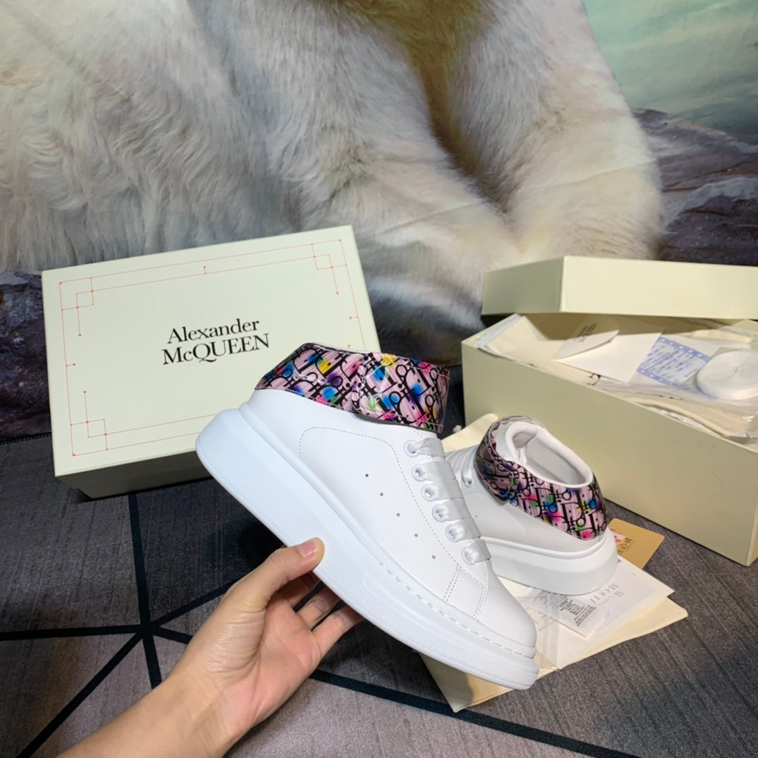 CHD vs M*QUEEN  Sneakers 46
