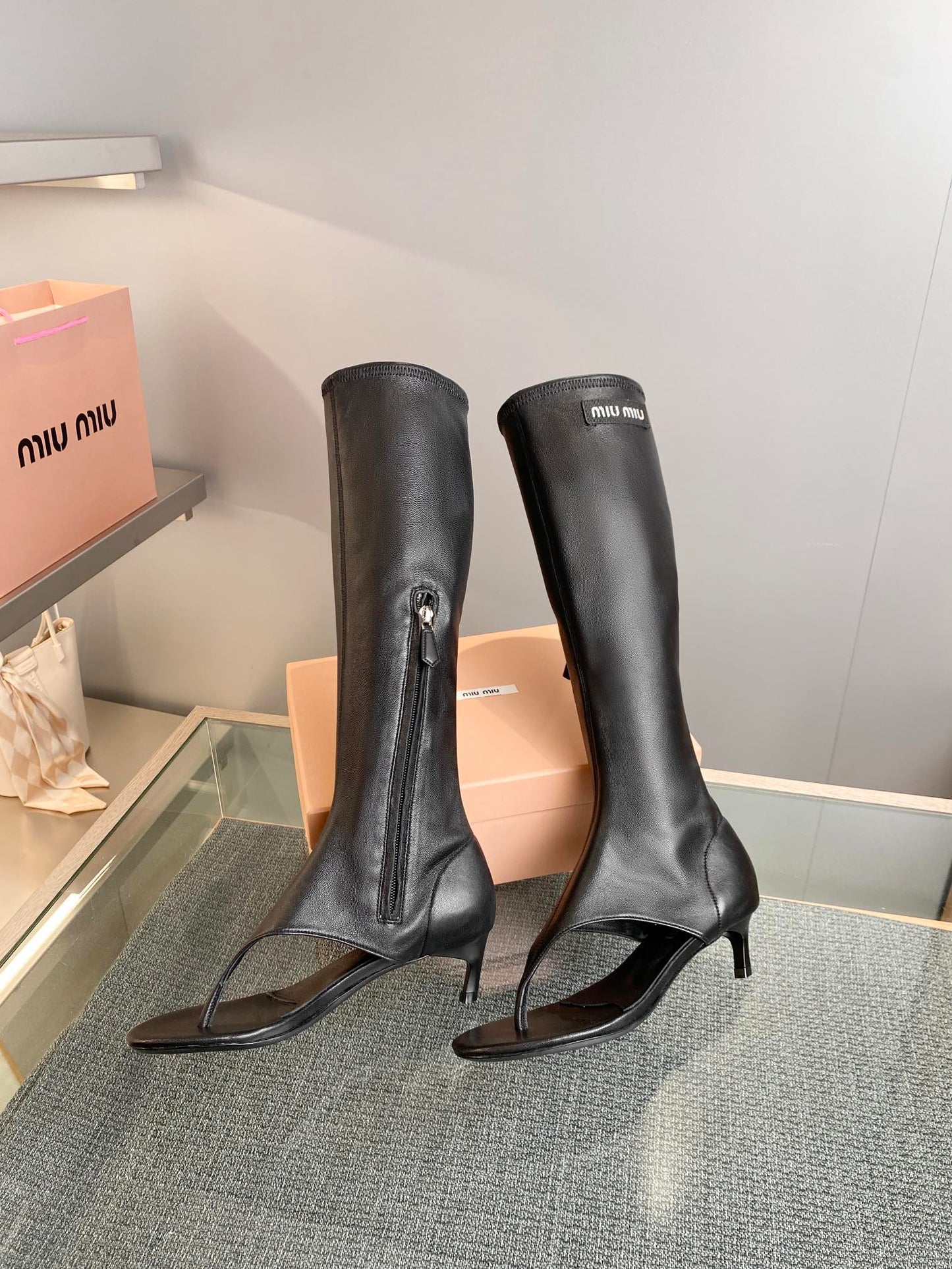 MI MI PRD leather  Boots Thong 2 color 's