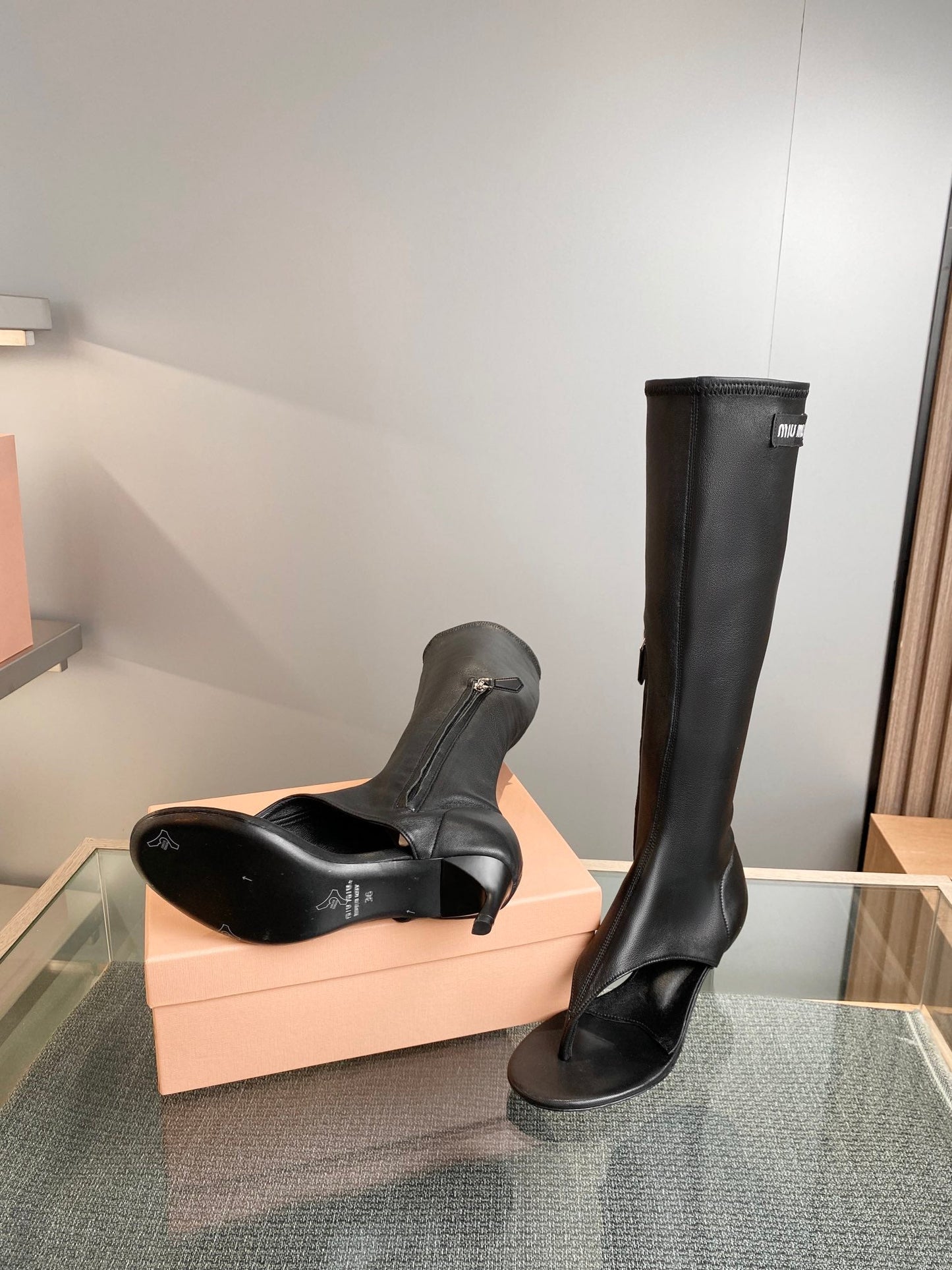 MI MI PRD leather  Boots Thong 2 color 's