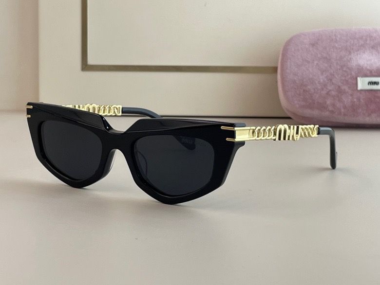 MIU MI PRD Sunglasses 4 Color 's