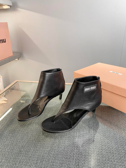 MIU MI PRD Boots Thong Short 2 Color 's
