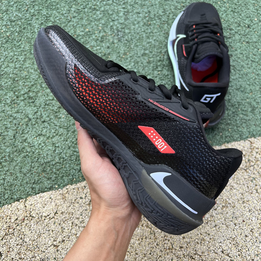 N*ke  Air Zoom Sneakers GT