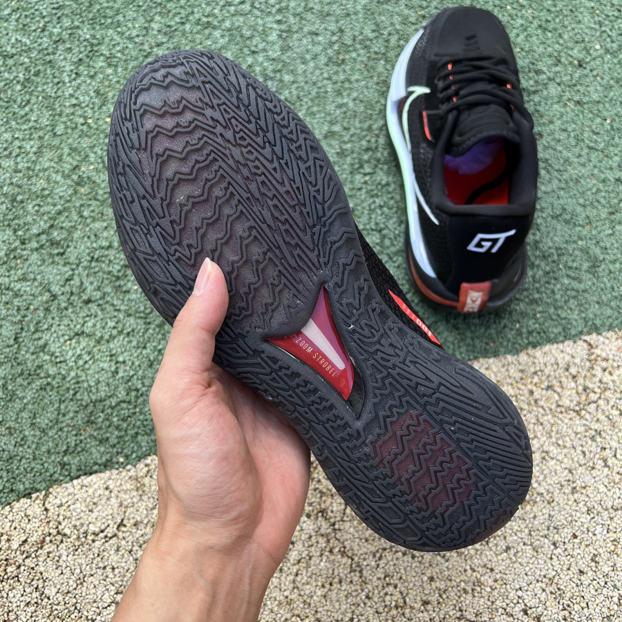 N*ke  Air Zoom Sneakers GT