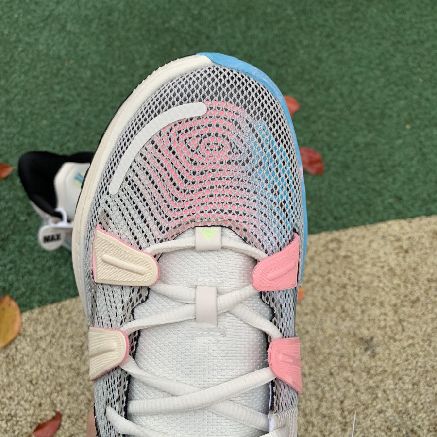N^ke  Sneakers Kyrie 7EP