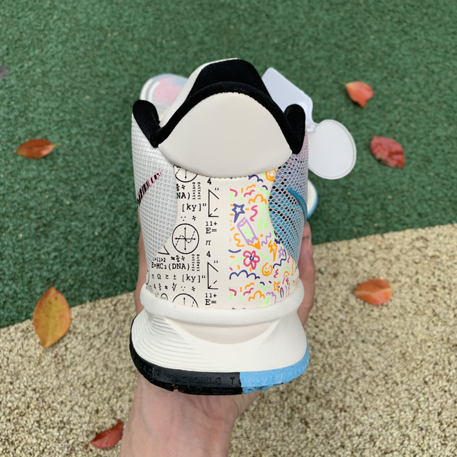 N^ke  Sneakers Kyrie 7EP