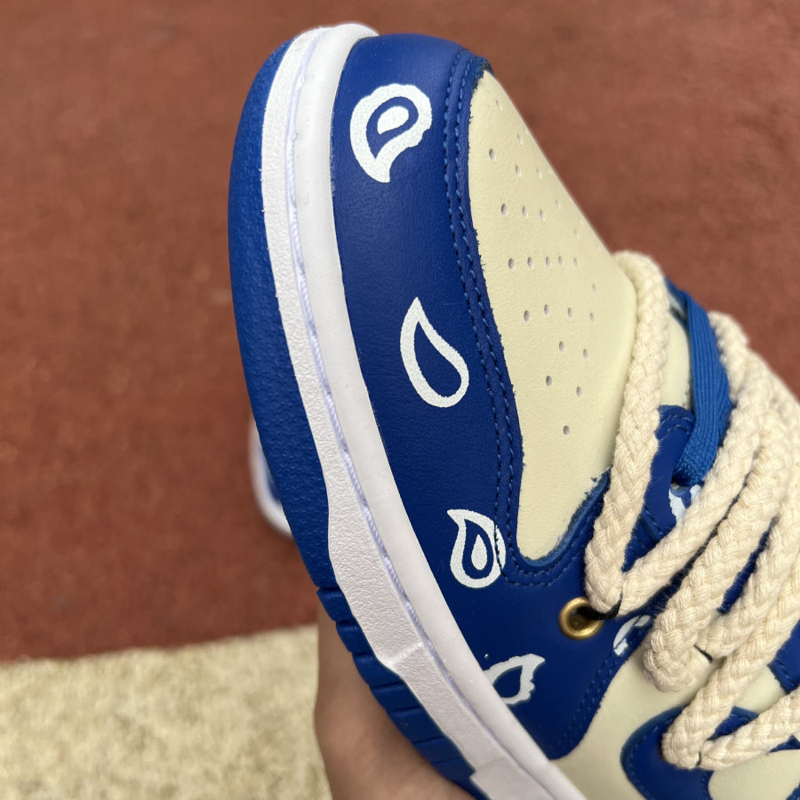 N*KE White Paisley   Sneakers AJ1 High OG 46