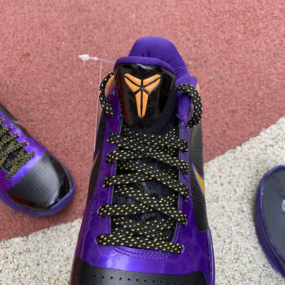 N*ke  Kobe Sneakers