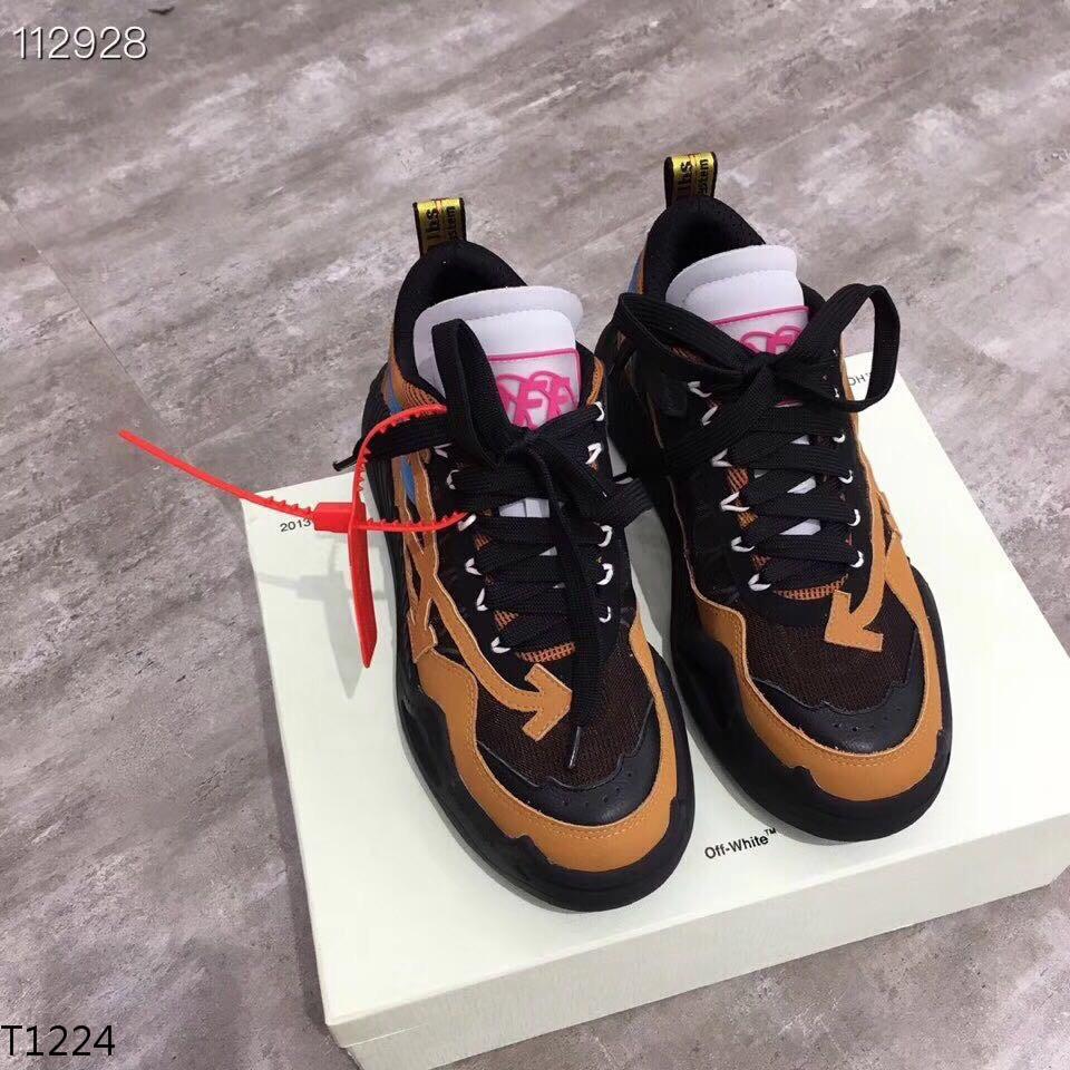 Off Wite Sneakers Brown