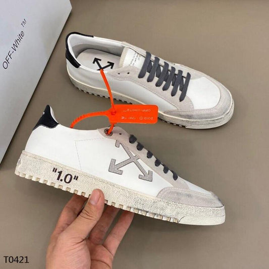 Off white Sheakers
