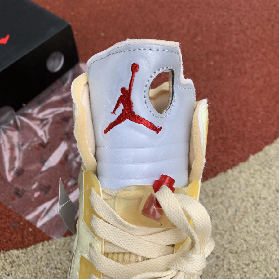 N*ke Off Wite Air Jorda 5 Sneakers