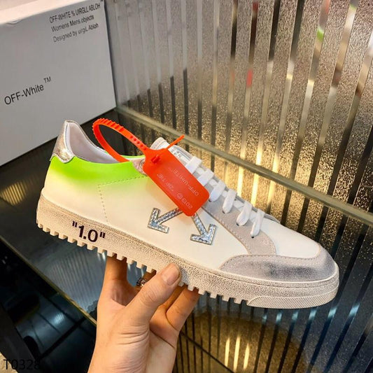 Off White