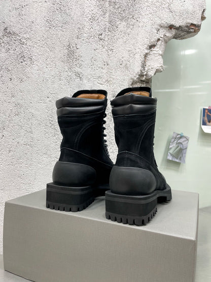 PALM ANGEL  Boots  2 color 's
