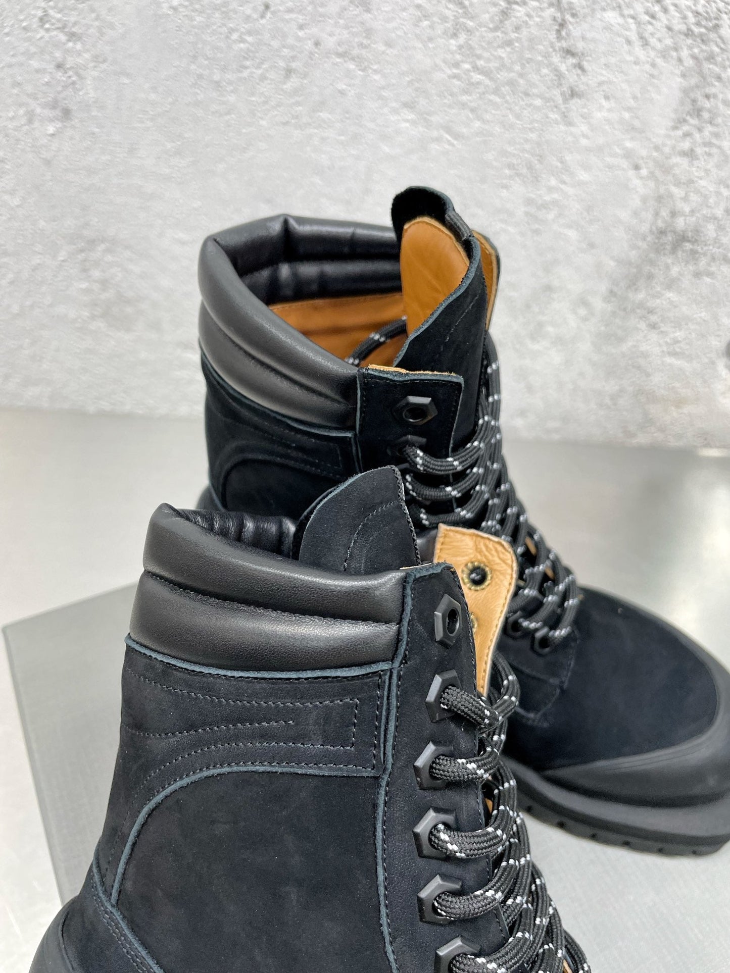 PALM ANGEL  Boots  2 color 's
