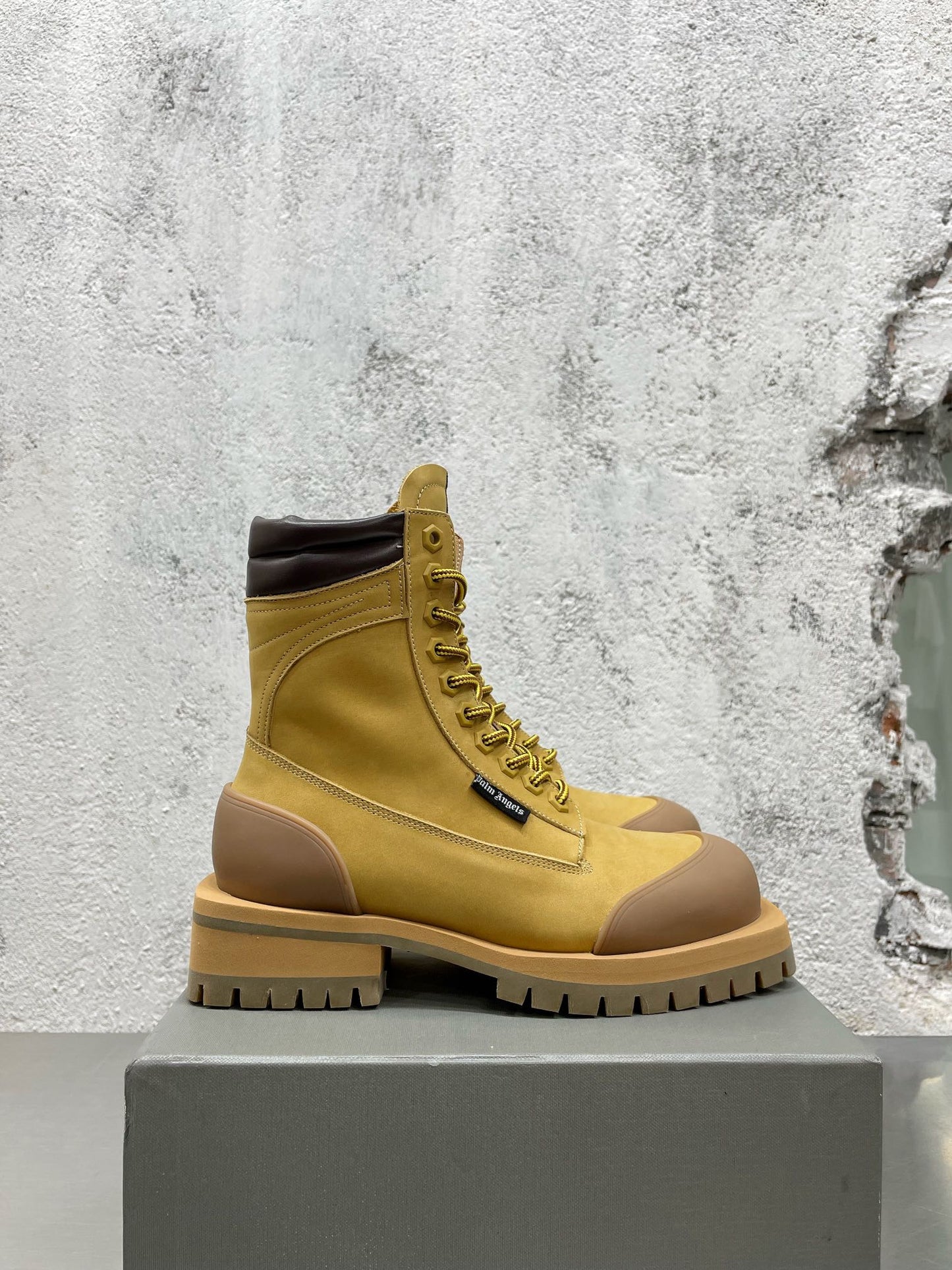 PALM ANGEL  Boots  2 color 's