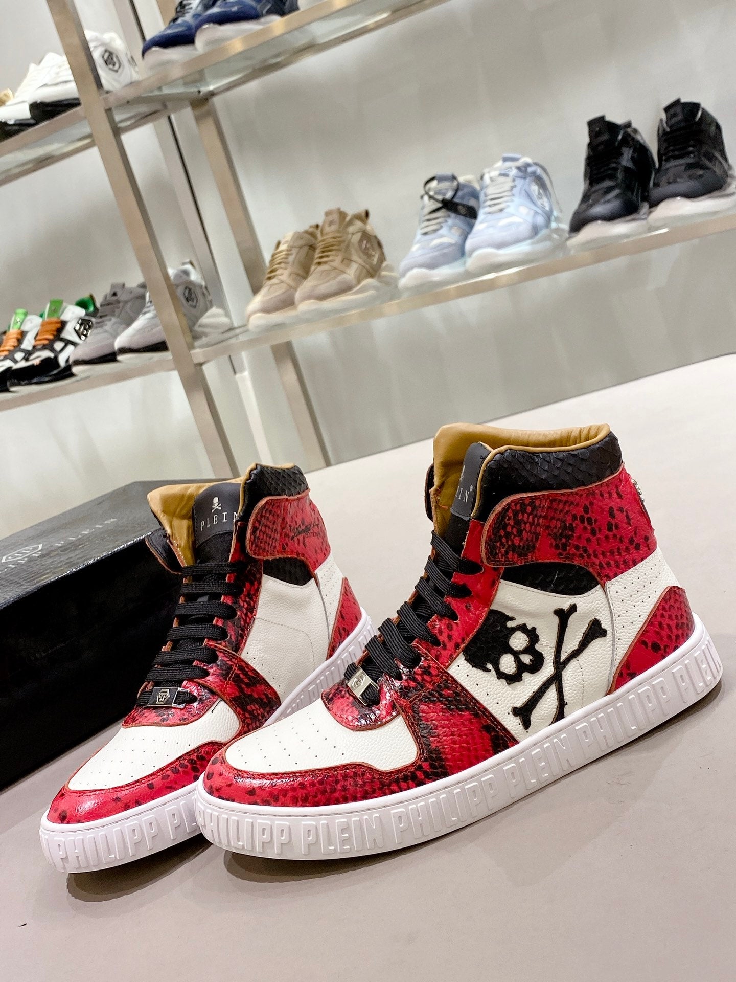 PLEIN Sneakers  2 Color 's
