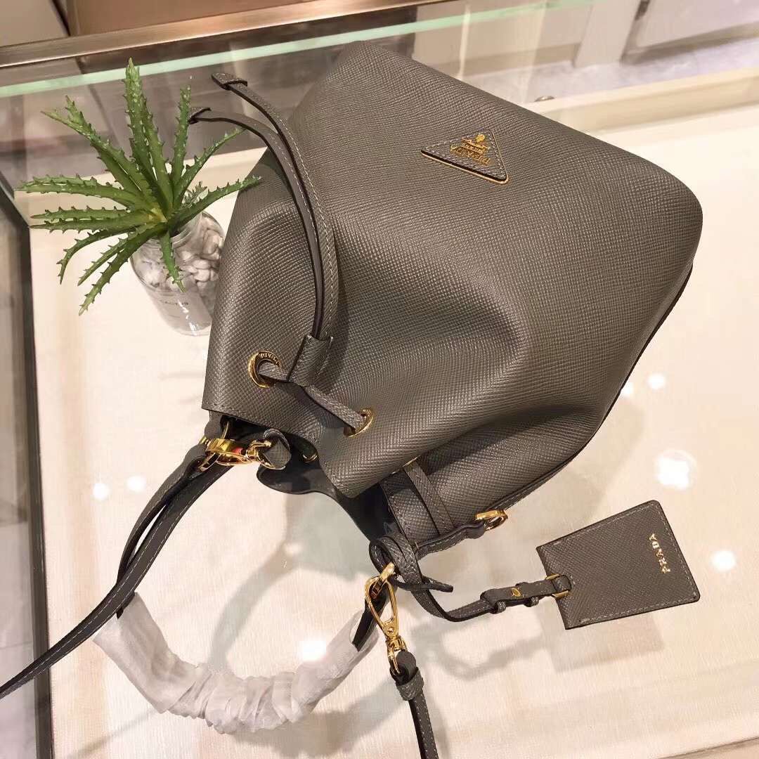 PRD Bucket Bag 2 Color 's  22 cm
