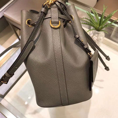 PRD Bucket Bag 2 Color 's  22 cm